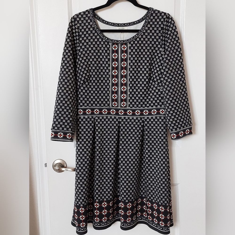 Max Studio Women's Elegant Black, Red and White Patterned Dress 3/4 Sleeve XL